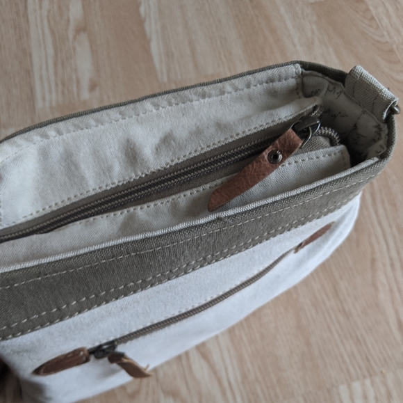 Myra upcycled canvas crossbody bag - Picture 6 of 8